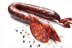 Spansk opprinnelse av det gode slaget: Chorizo-pølse med rød paprika og svinekjøtt.