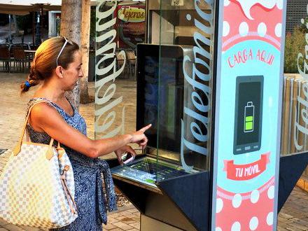 Gamle telefonbokser til helt nytt formål - SI - Spania i dag