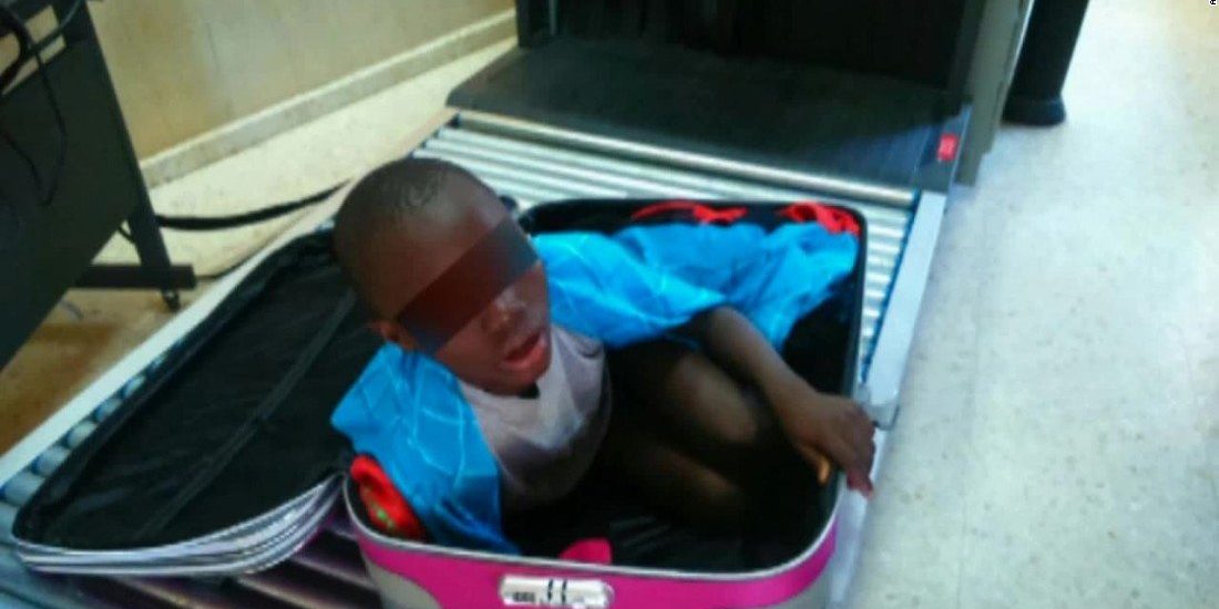 Gutt_koffert