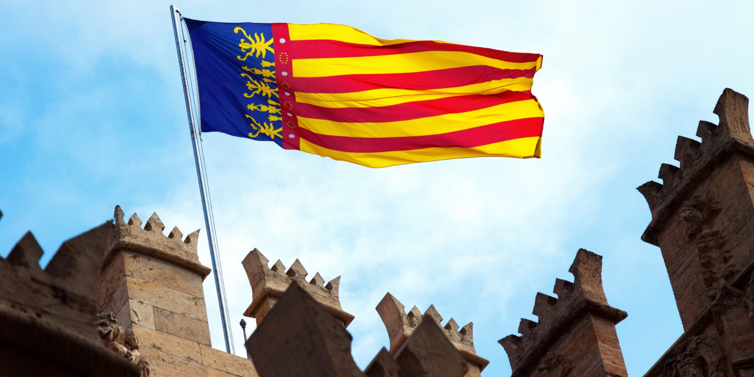 valencia-flag-top-lonja-de-la-seda-valencia