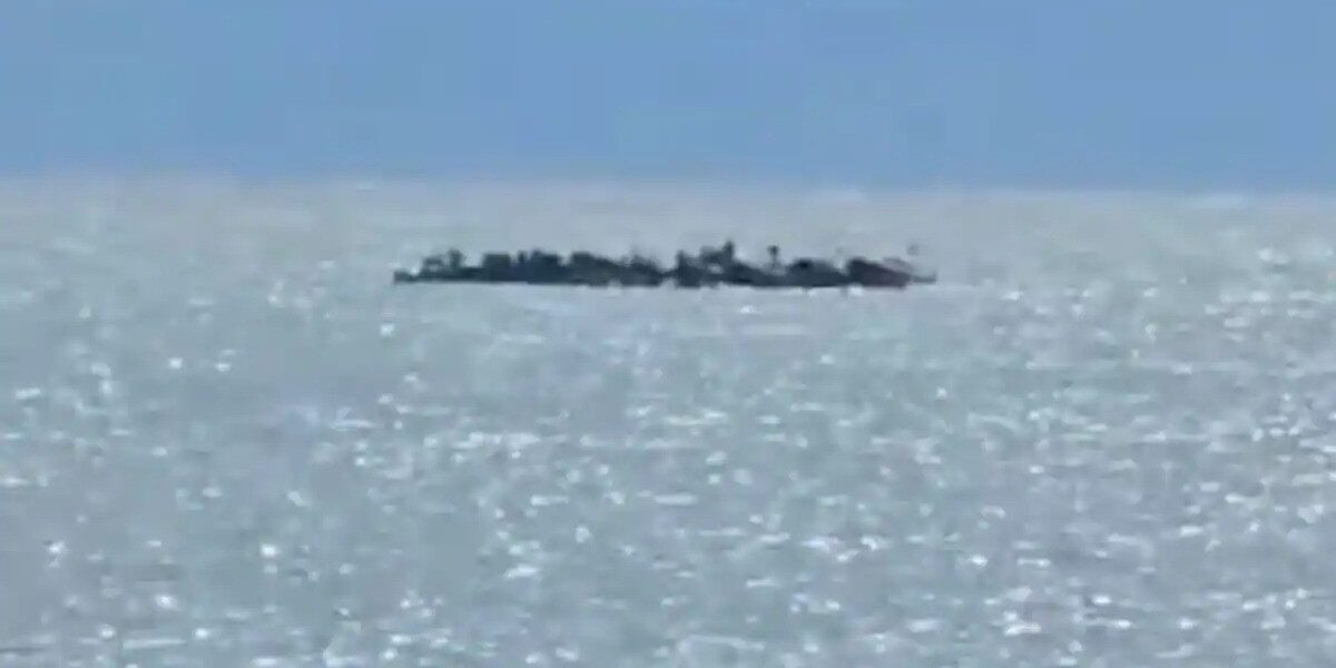 Narcos-ezgif.com-webp-to-jpg-converter